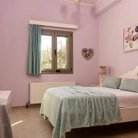Astarte - Stilvi 4 Bedroom Private With Pool *