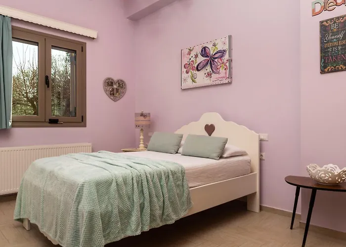 Villa Astarte - Stilvi 4 Bedroom Private With Pool