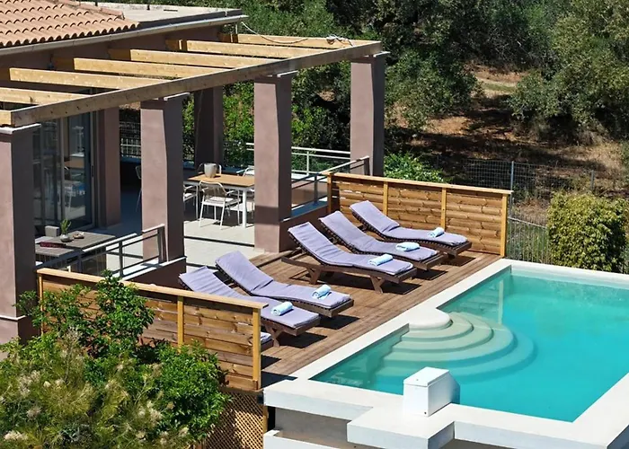 빌라 Astarte - Stilvi 4 Bedroom Private With Pool *