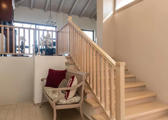 빌라 Astarte - Stilvi 4 Bedroom Private With Pool