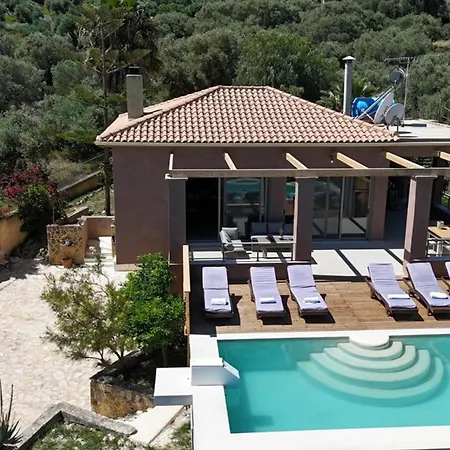Astarte - Stilvi 4 Bedroom Private With Pool